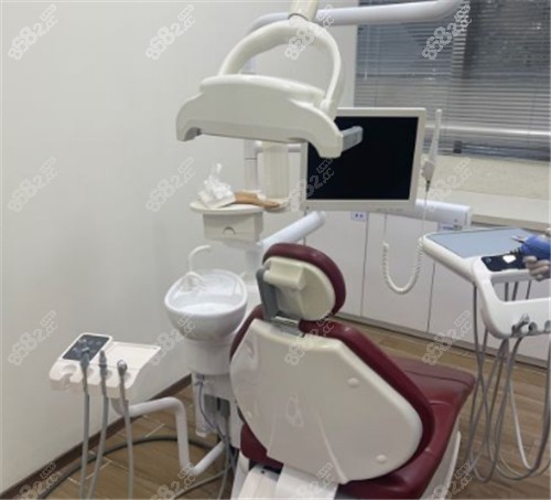 佛山春芽口腔医院诊疗室