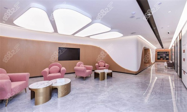 重慶銅雀臺整形醫(yī)院休息區(qū)