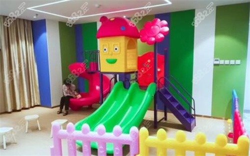 厦门登特口腔儿童游乐区