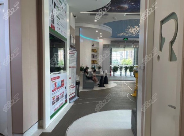 兔博士口腔医院过道 兔博士口腔医院过道