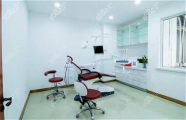 宁夏牙博士口腔医院诊室