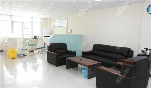 鹤壁美康口腔做牙齿矫正怎么样