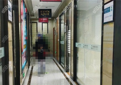 <!--<i data=20240705-sp></i>-->口腔医院走廊