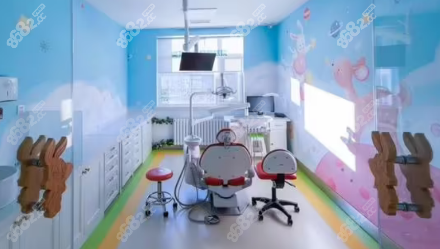 儿童看牙要去专门儿童口腔医院吗?