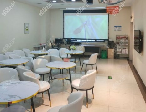 长春拜博口腔净月店