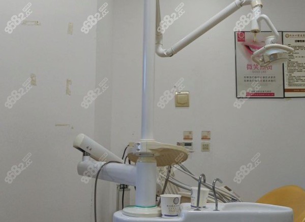 湛江市珠江口腔医院牙椅