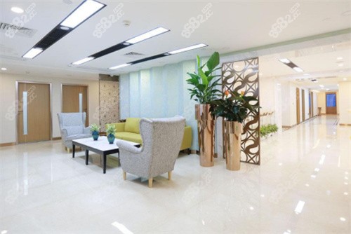 广州曙光口腔医院走廊