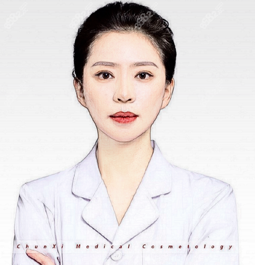 双眼皮修复医生林靖