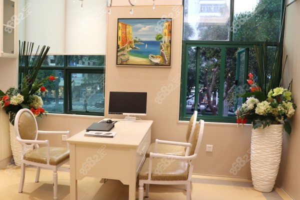 广州花都暨博口腔医院咨询室 广州花都暨博口腔医院咨询室