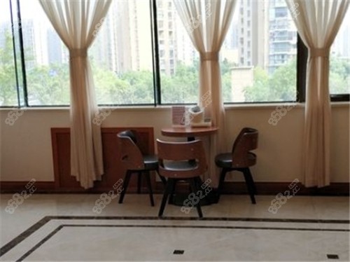 杭州亮贝美口腔医院休息区 杭州亮贝美口腔医院休息区