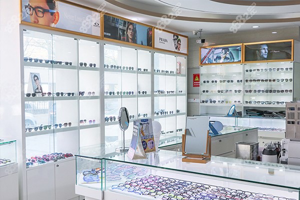 北京民眾眼科醫(yī)院名家名單