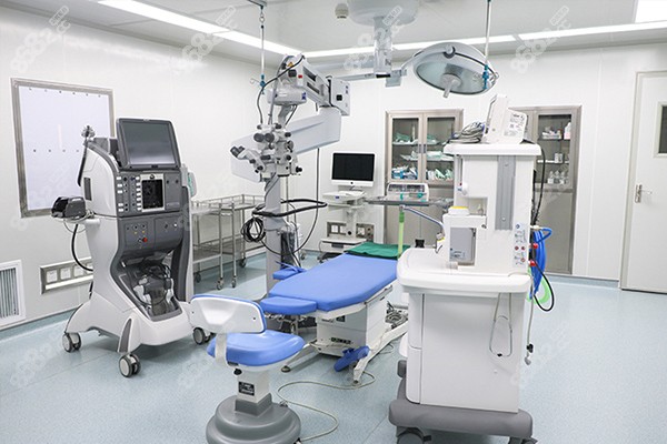 北京民眾眼科醫(yī)院名家名單介紹