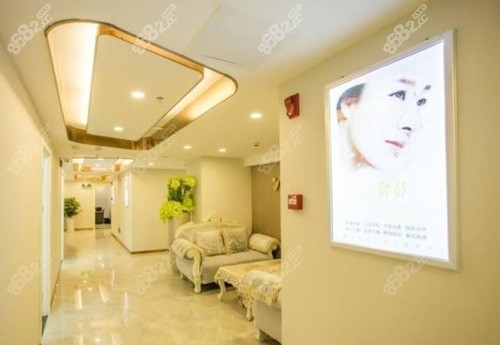 北京柏丽医疗美容门诊部走廊
