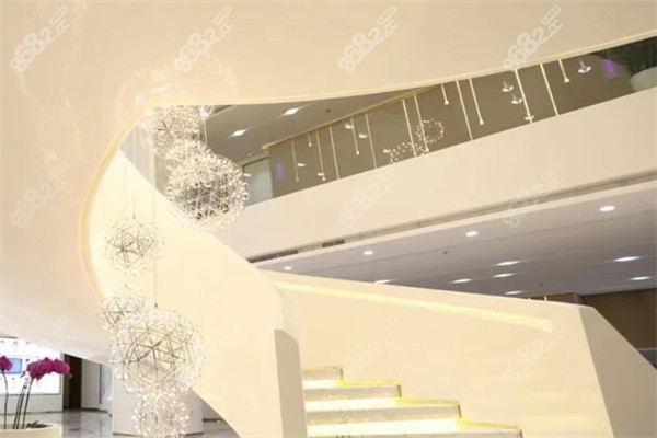 上海美莱医疗美容医院楼梯