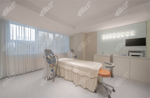 杭州艺星整形医院诊疗室