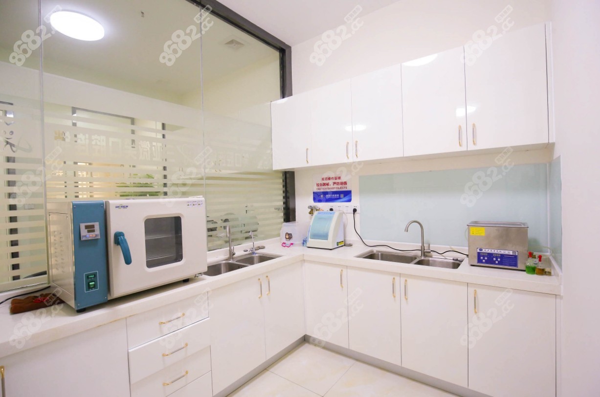 三亚微笑口腔门诊部