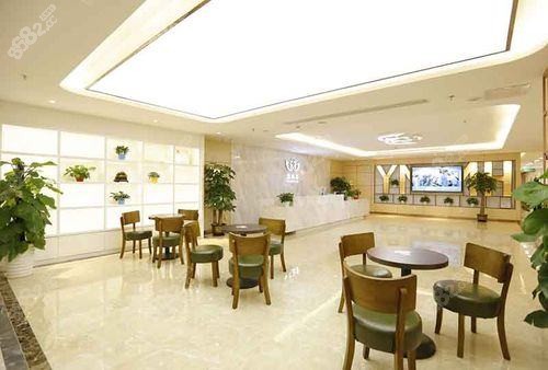 長春霞飛醫(yī)療美容門診部 長春霞飛醫(yī)療美容門診部