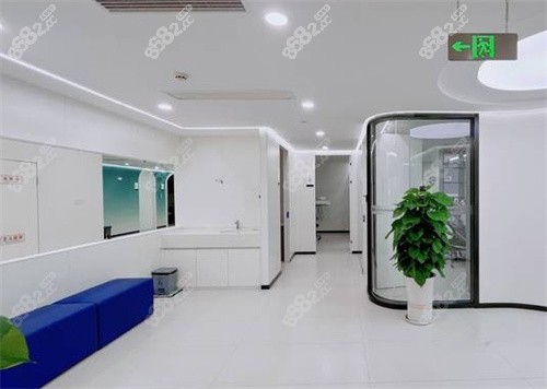 成都三三口腔内部环境