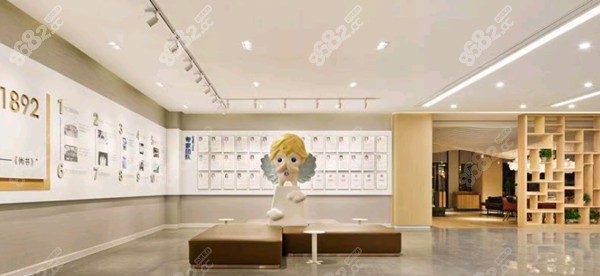 重庆松山整形医院