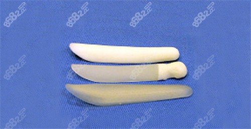 不同的隆鼻手术材料