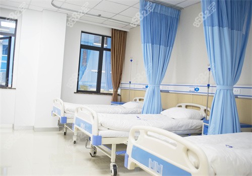 重庆华厦眼科的汪红怎么样 重庆华厦眼科的汪红怎么样