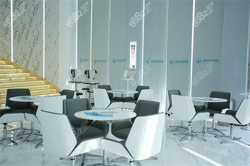 长沙睛点眼科休息区 长沙睛点眼科休息区