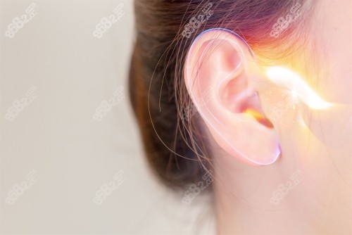耳基底韧带提升原理是什么？