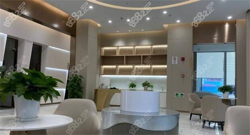 上海易美口腔大厅环境