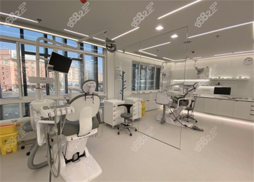 无锡维乐口腔新区店医生介绍