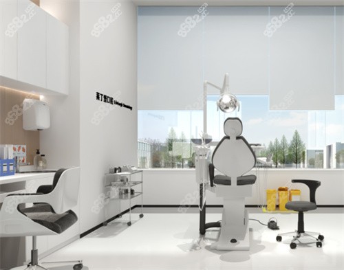 广安莱丁堡口腔医院治疗室