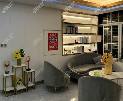 泉州明韩整形大厅一角.jpg