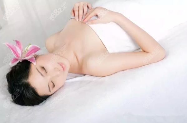 后美薛瑞一年手術(shù)是多少臺