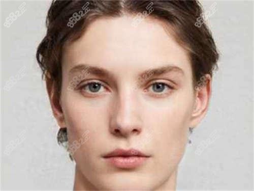 松江種植牙哪個(gè)醫(yī)院種得好？2022松江種植牙醫(yī)院排行告訴你