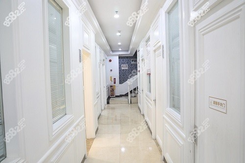广州华美口腔医院走廊