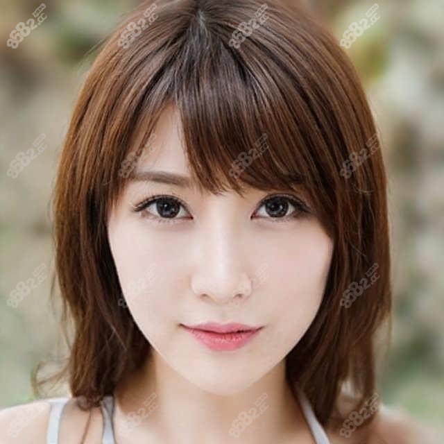 国产假体隆胸能做吗，杭州艺星咸宁假体隆胸成人气口碑