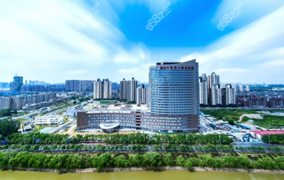 2025南昌二附院眼科价格表！全飞秒12300+白内障4500+速抢