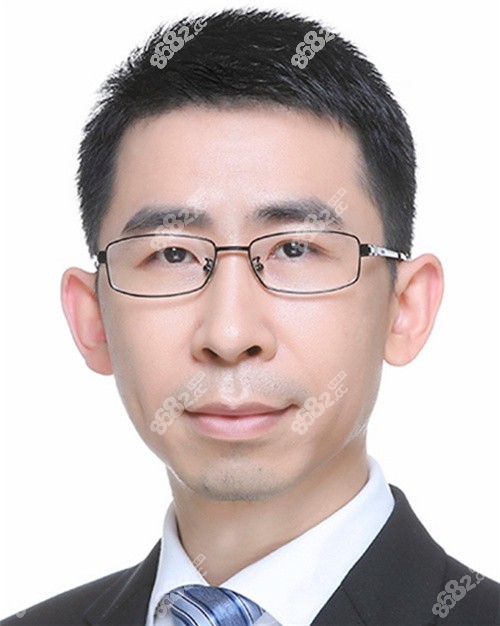 医生