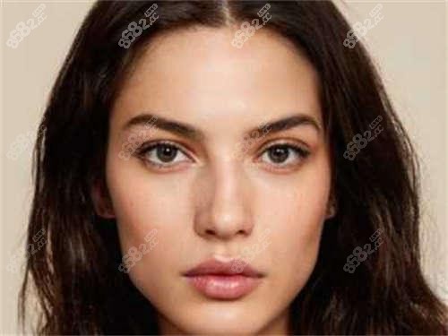 麦芽口腔种植牙每颗多少钱?坐标罗湖,想问罗湖店收费贵吗