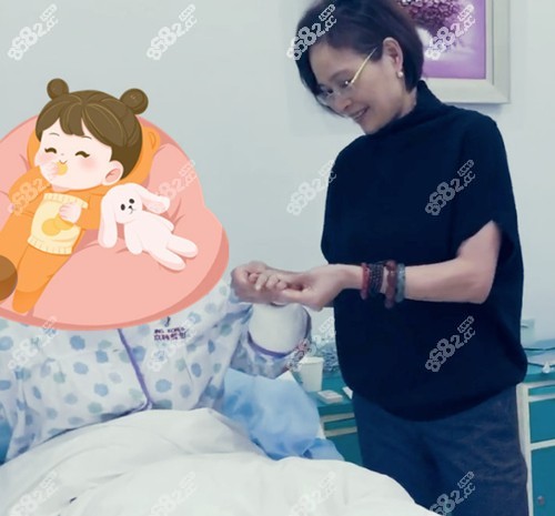 梁耀婵脂肪丰胸价格表