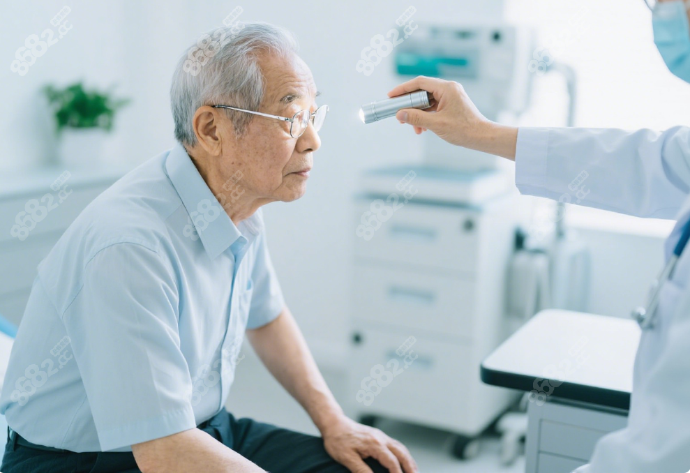 四川白内障手术免费定点医院