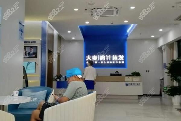 二、成都大麥植發(fā)醫(yī)院核心技術(shù)，種植更自然