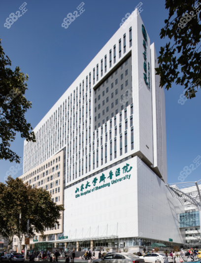山東大學齊魯醫(yī)院24小時電話