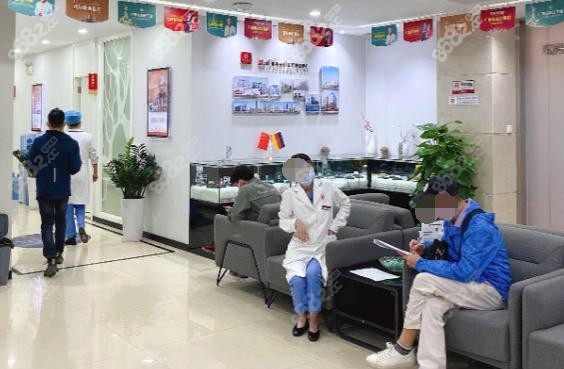 广州广大口腔医院,分店地址,精微舌侧矫正,3分钟微创种植技术,正畸体系,收费标准