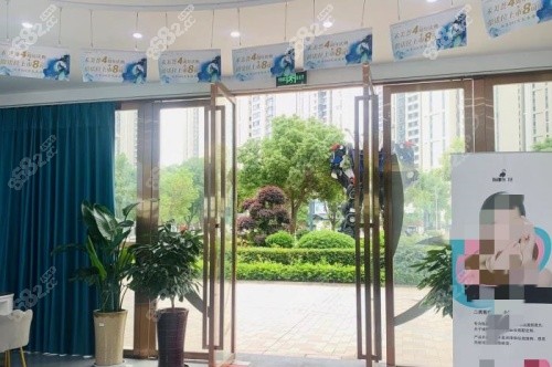2025岳陽市岳陽樓區(qū)禾美薈整形收費價目一覽：幼態(tài)臉/雙眼皮/抽脂等收費曝