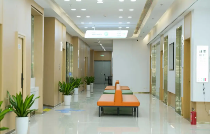 南京華廈眼科近視手術(shù)就診全攻略