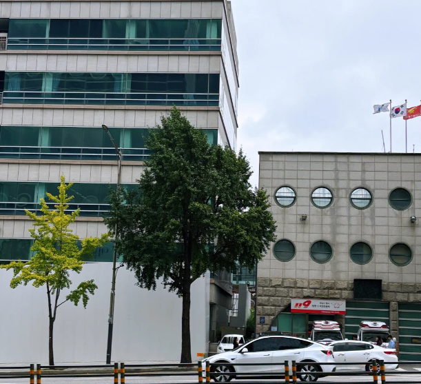 韓國清潭第一整形外科成鎮(zhèn)模醫(yī)生做眼修復(fù)收費8萬起！微創(chuàng)技術(shù)真的不腫脹嗎？實例解析價格與效果