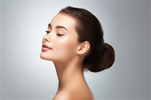 脸上10年以上旧凹陷疤痕还能去掉吗?东莞莞南医院深层修复效果佳 