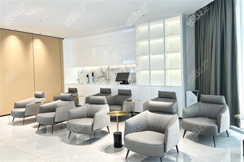 20251105999343.jpg 太原中诺口腔医院休息区.jpg