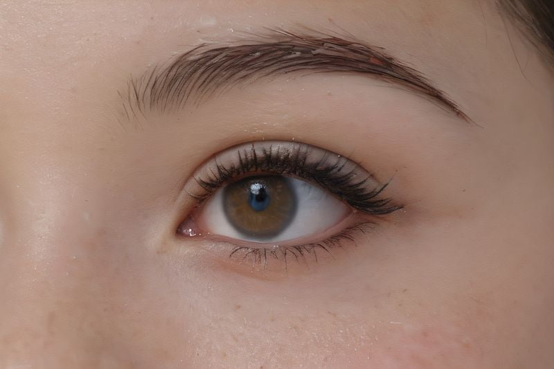 郑州尖峰眼科医院医生方面