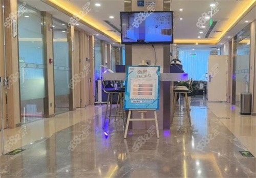 北京碧蓮盛植發(fā)大廳 北京碧蓮盛植發(fā)大廳